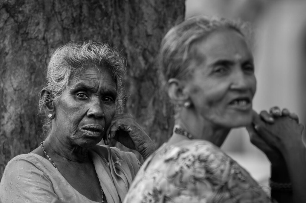 black-white-1545245_1280